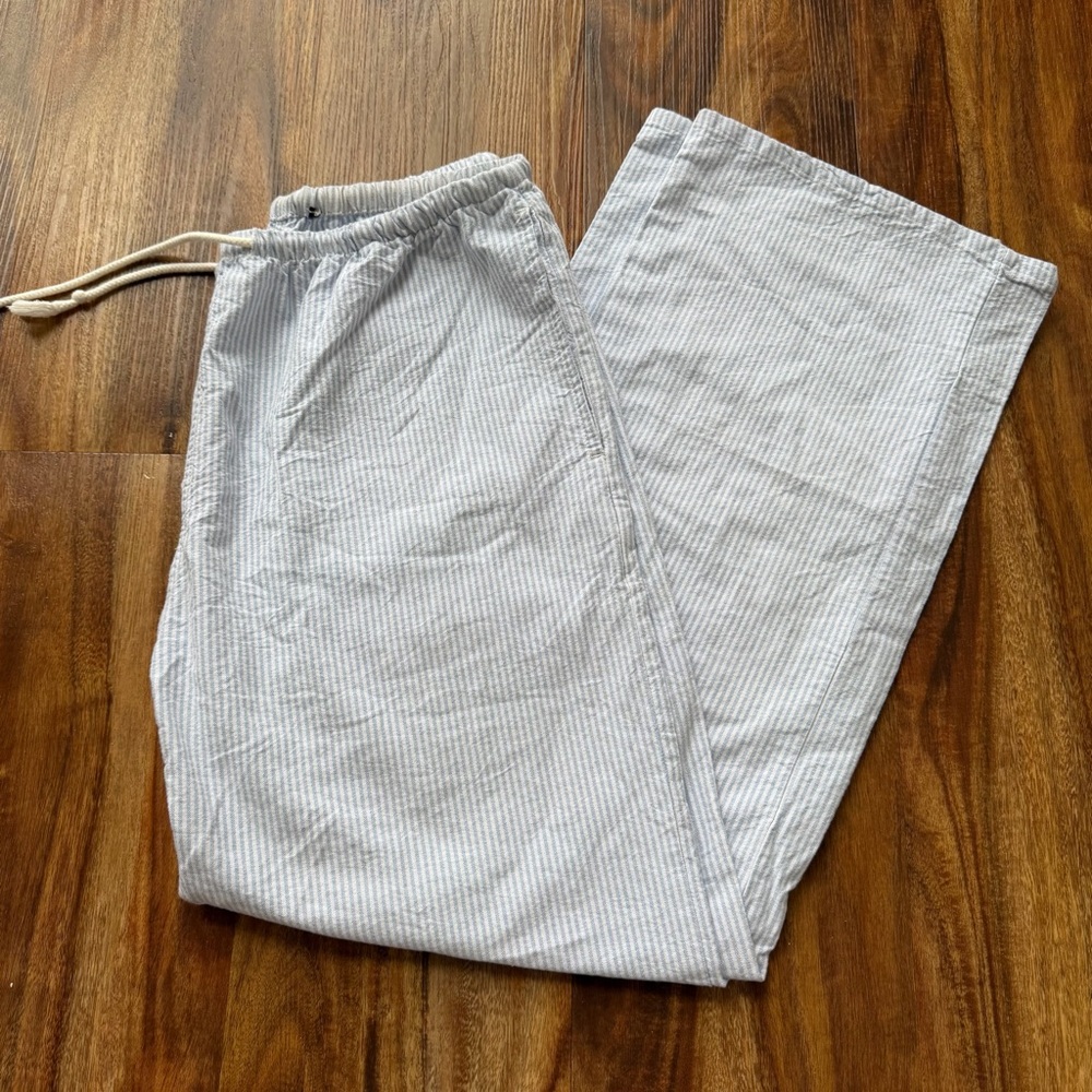 Brandy Melville Striped blue and white linen pants